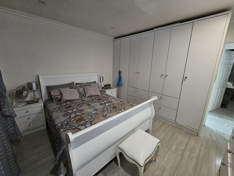 3 Bedroom Property for Sale in Newfields Western Cape